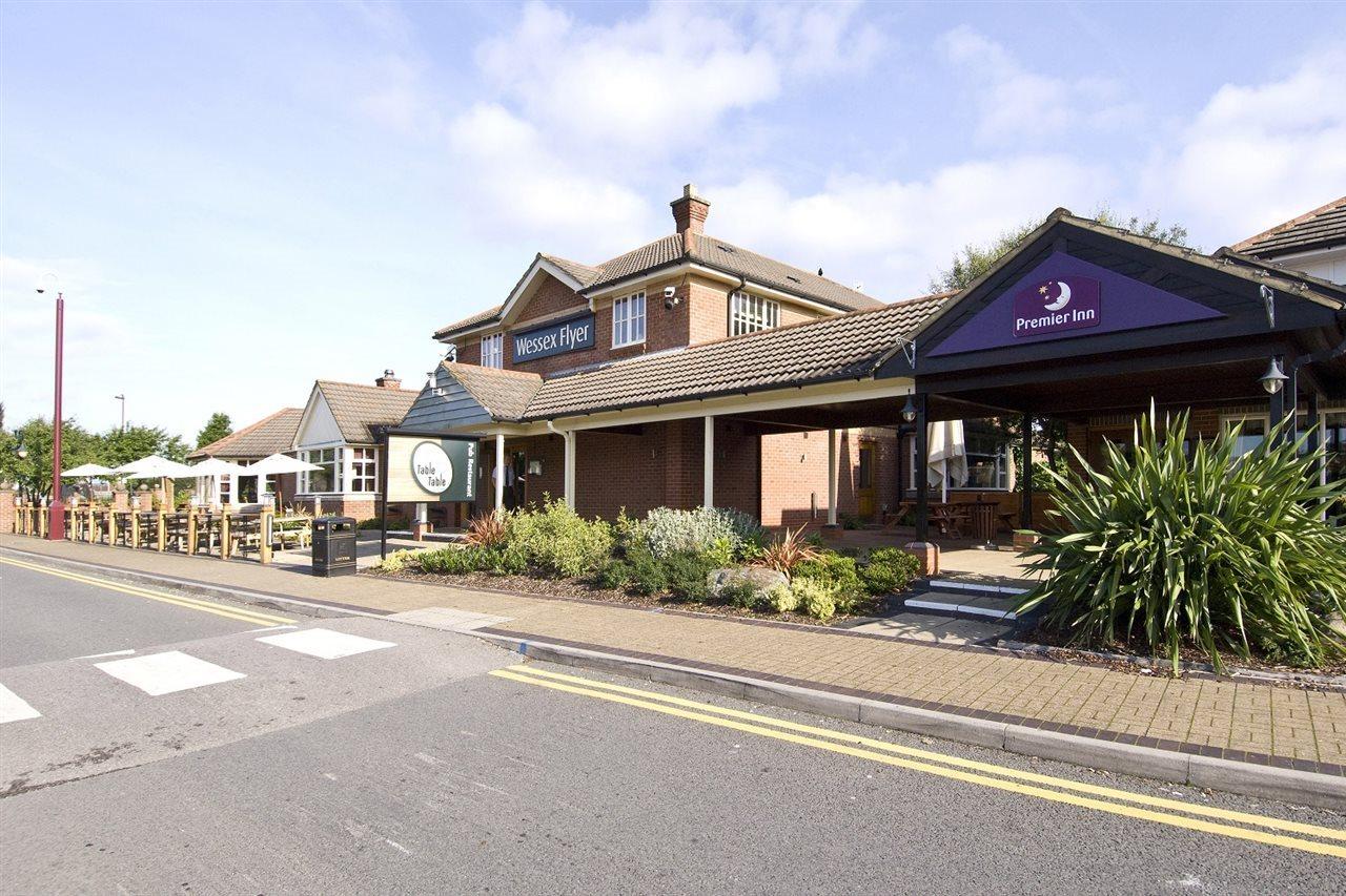 Premier Inn Bristol South 外观 照片